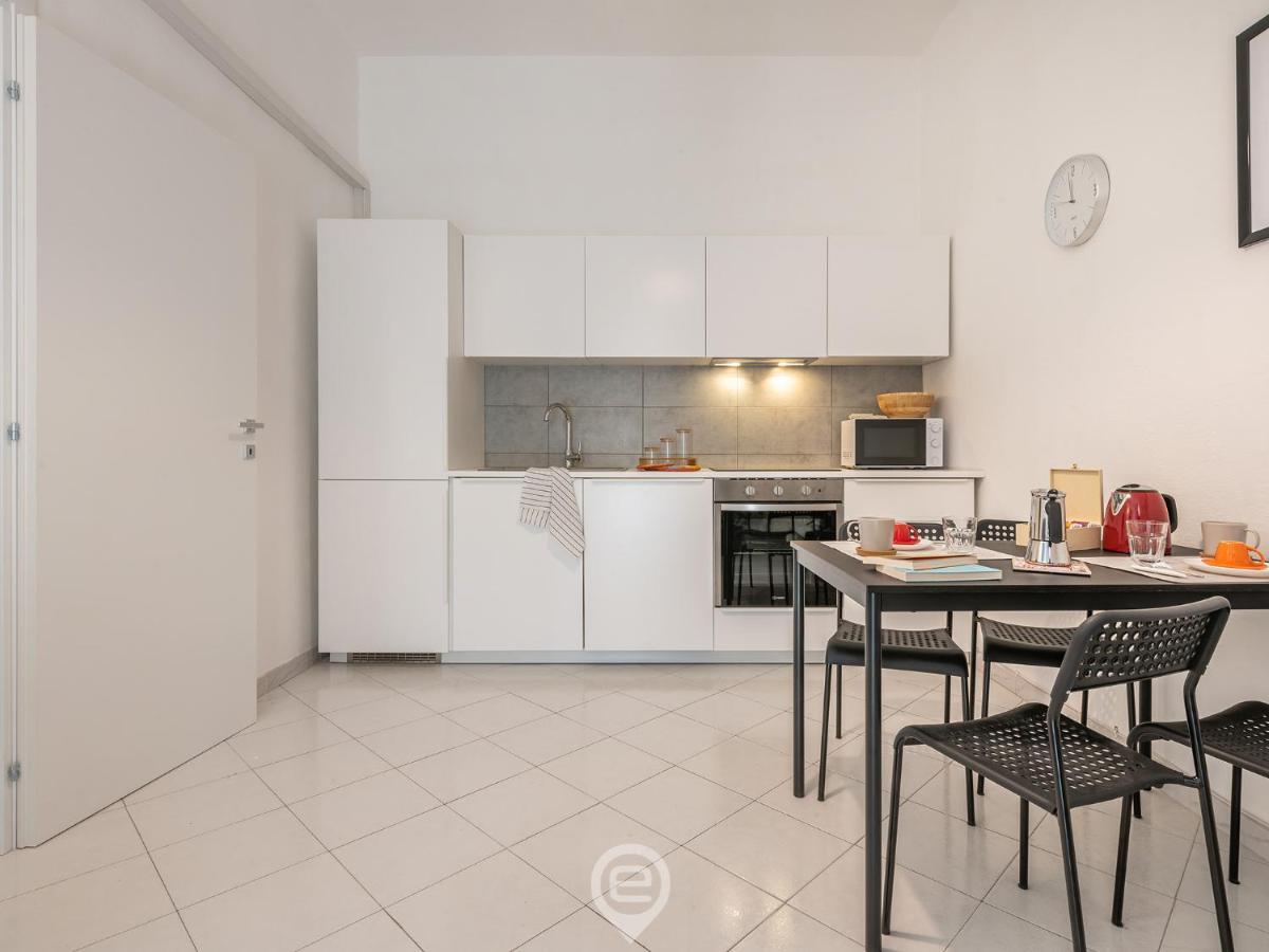 Aurora'S Apartment 卡利亚里 外观 照片