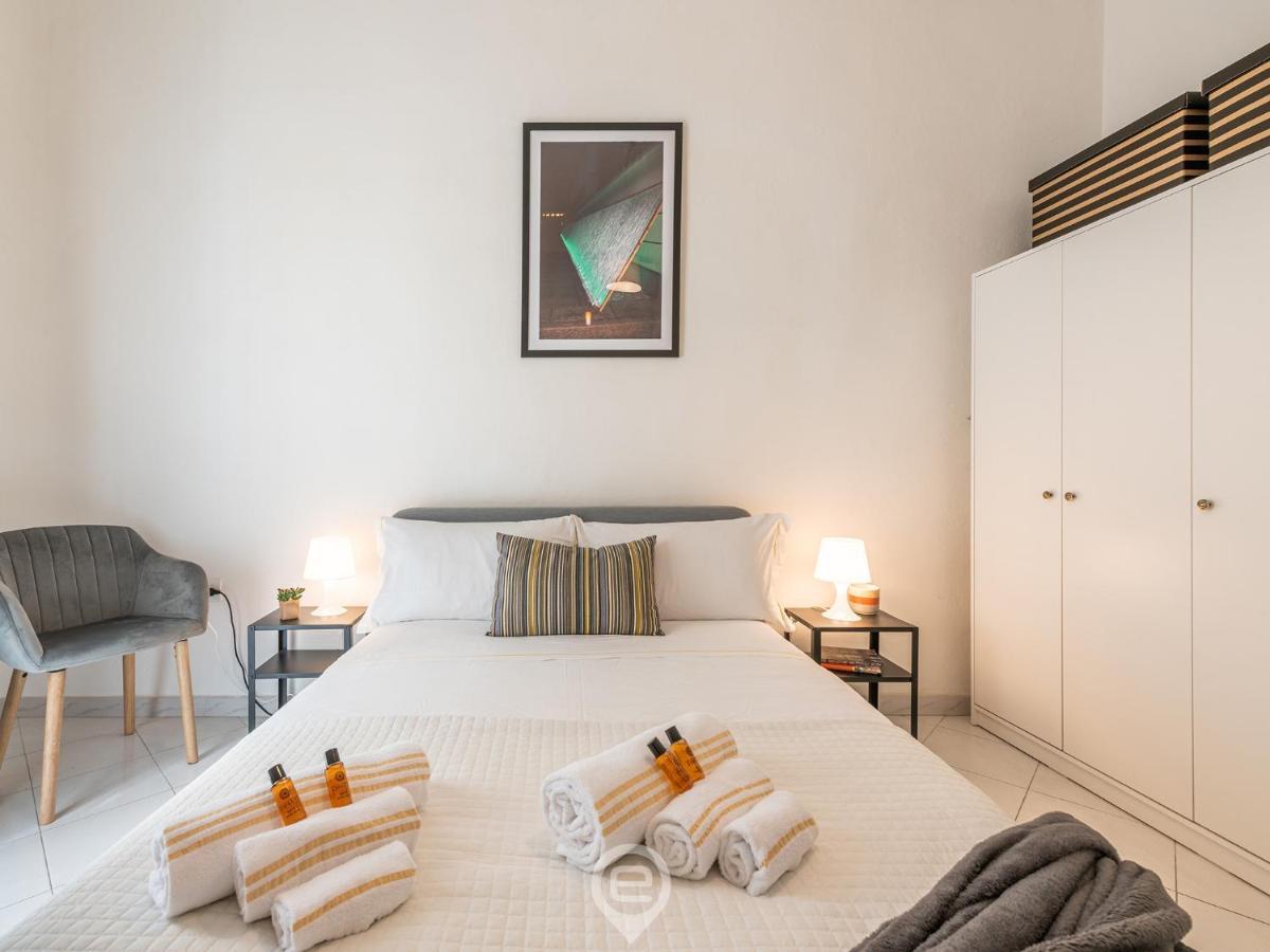 Aurora'S Apartment 卡利亚里 外观 照片